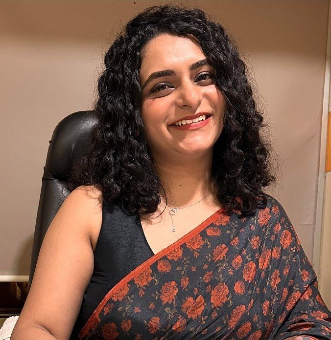 dr anjalika
